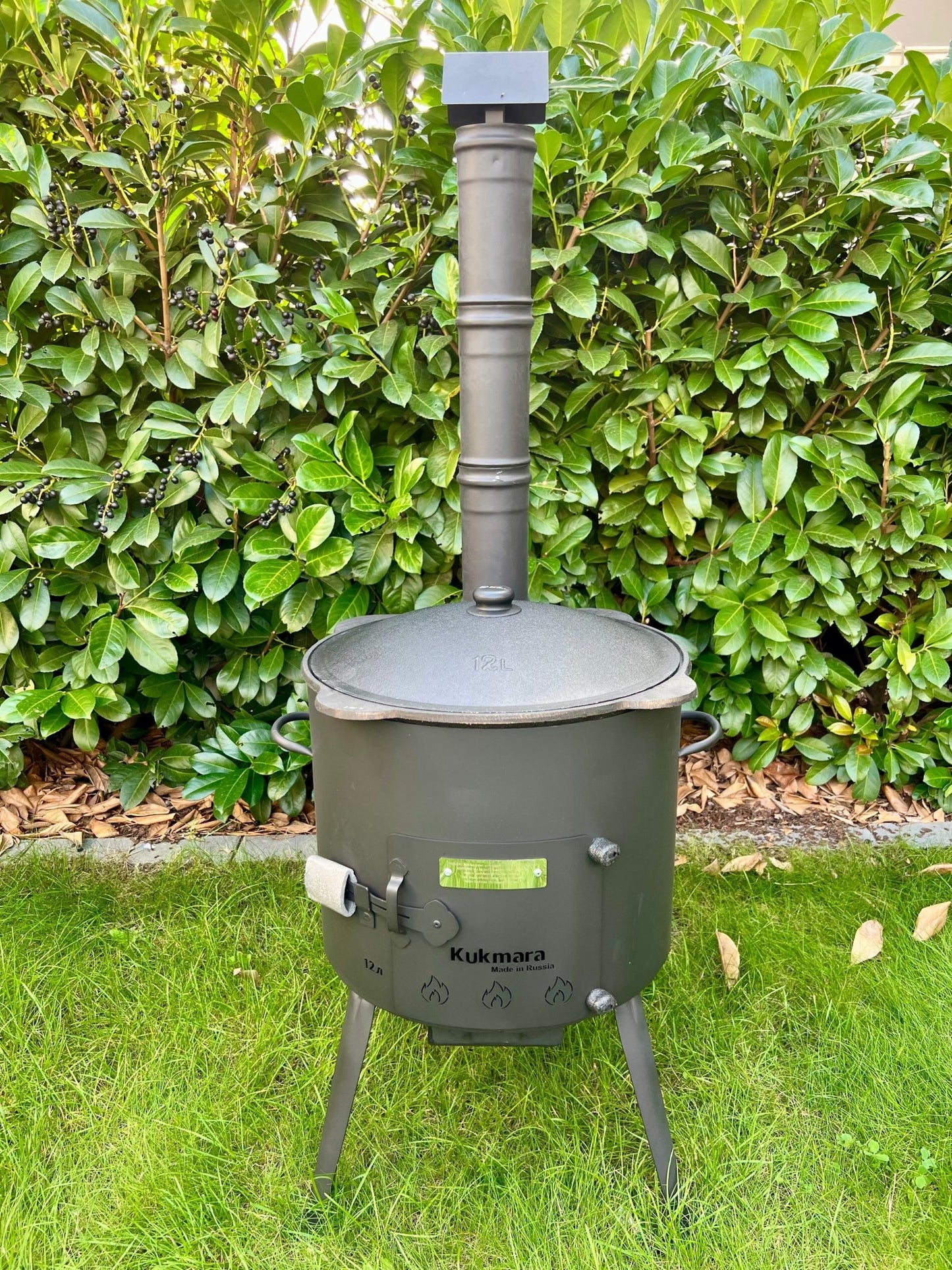 Set Kukmara 15 Liter Utschak mit Abzugsrohr und 16 Liter Kasan aus Gusseisen - kochskasan24.de