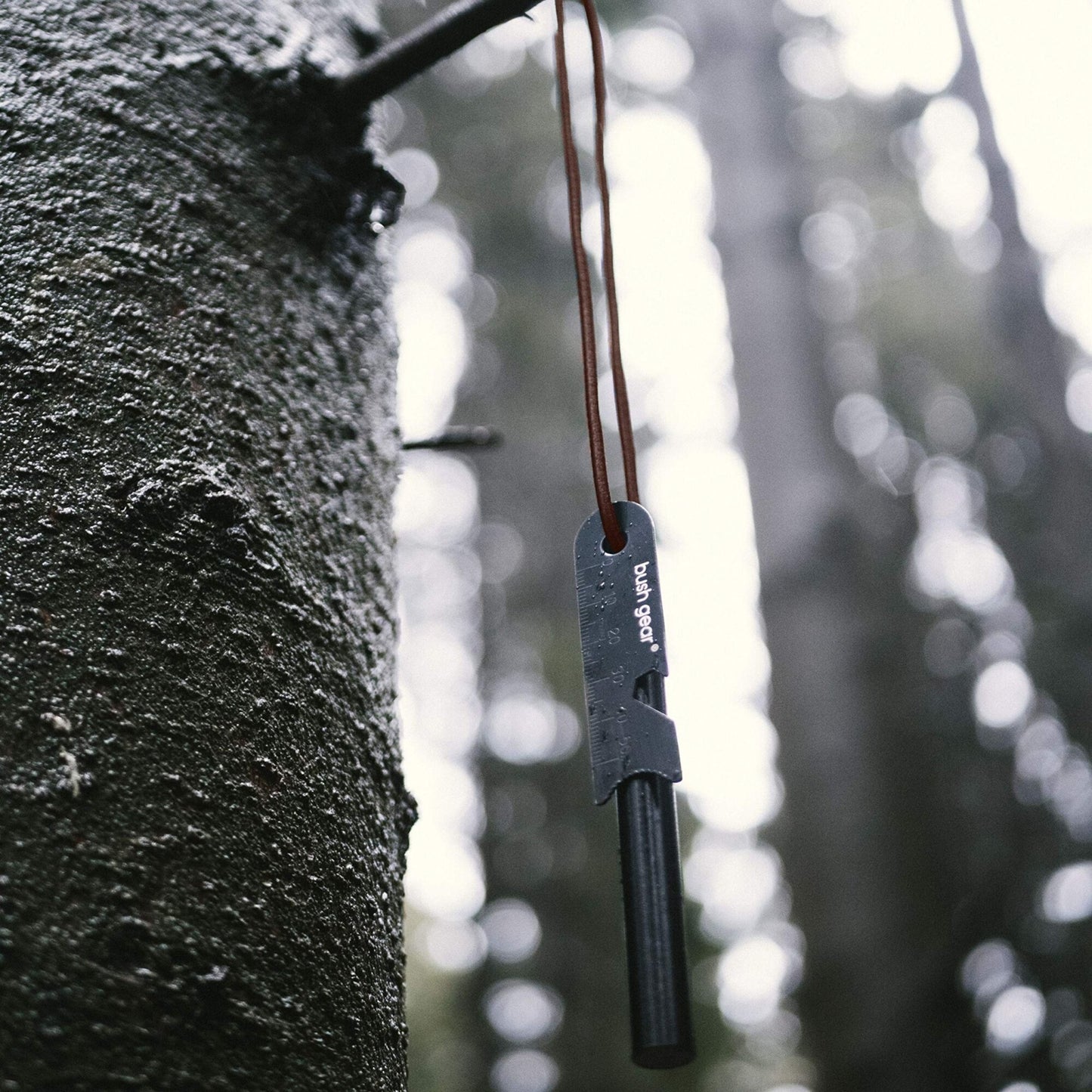 Feuerstahl Outdoor XXL - Extremer Funkenflug - Magnesium Feuerstarter Set - Bis zu 20.000x zünden - Feuerstein Kit für Survival, Camping und Bushcraft Abenteuer - Blacksteels Original - kochskasan24.de