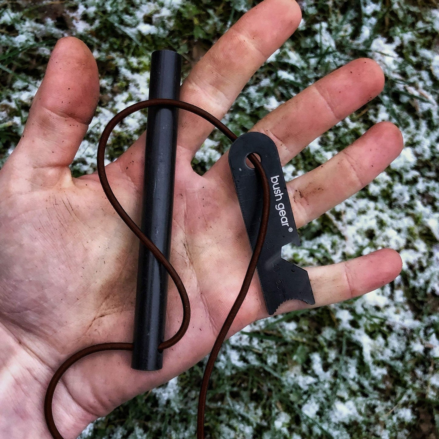 Feuerstahl Outdoor XXL - Extremer Funkenflug - Magnesium Feuerstarter Set - Bis zu 20.000x zünden - Feuerstein Kit für Survival, Camping und Bushcraft Abenteuer - Blacksteels Original - kochskasan24.de